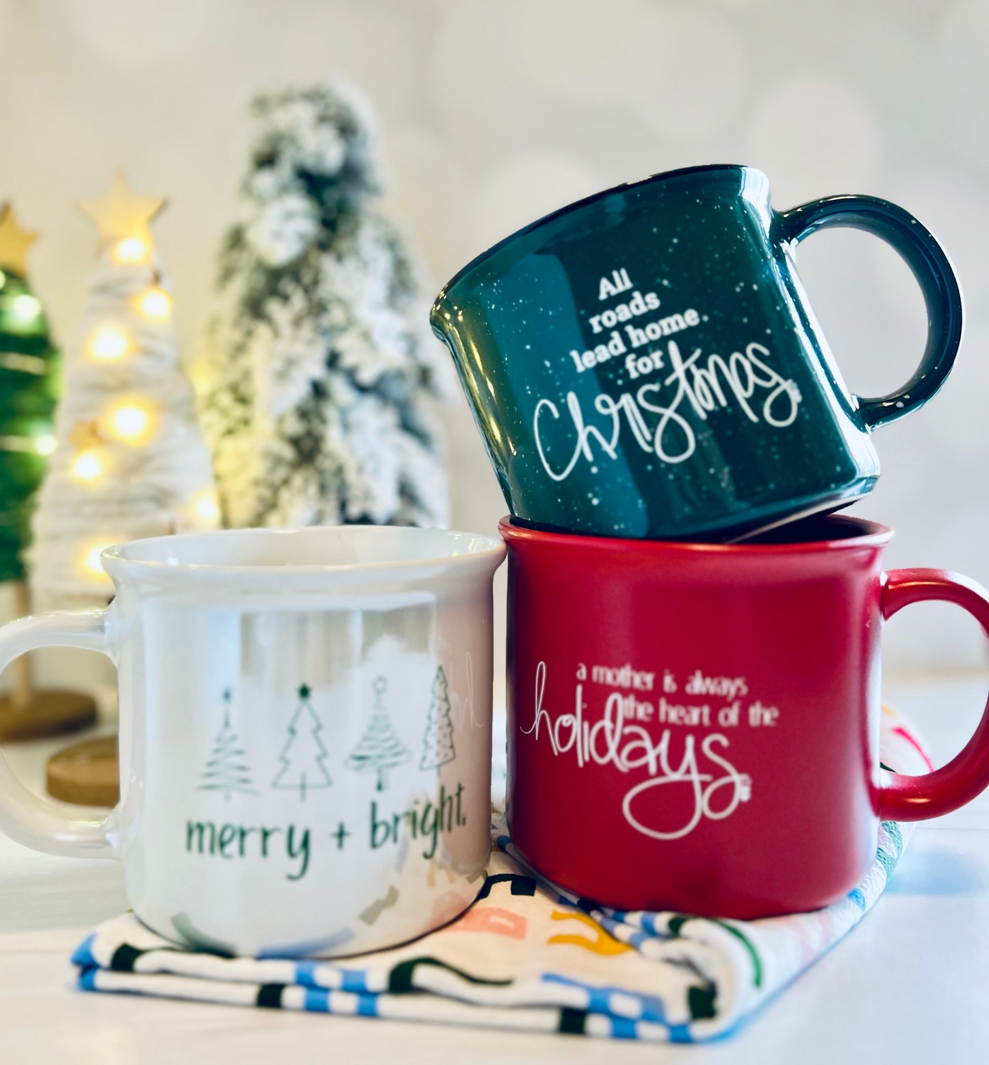 HOME FOR THE HOLIDAYS SET